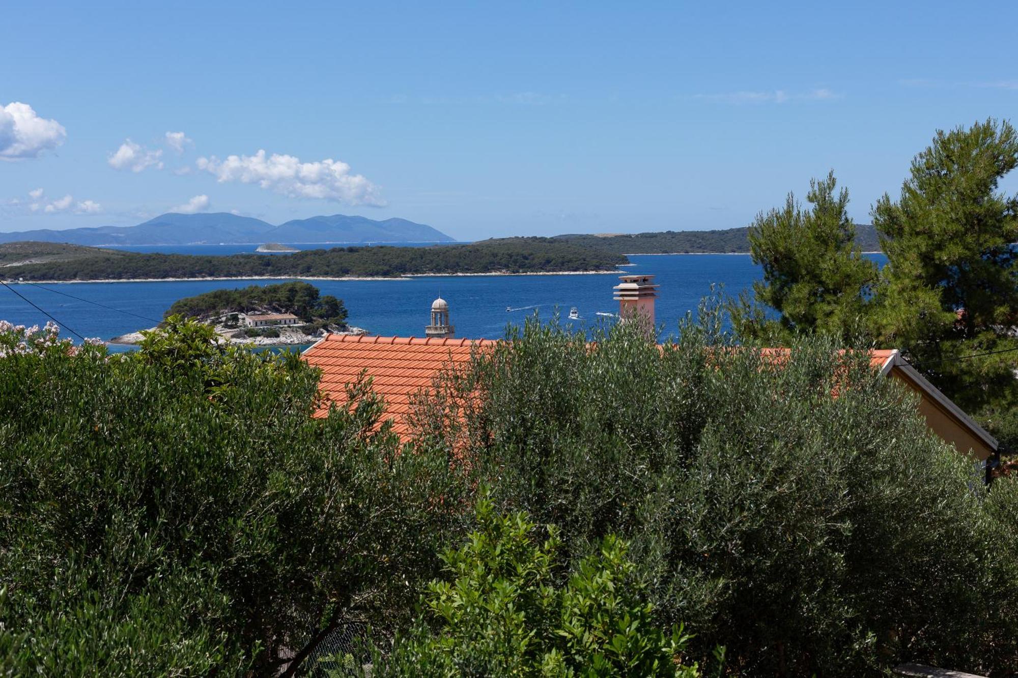 Apartmani Jakic 2 Đảo Hvar Ngoại thất bức ảnh